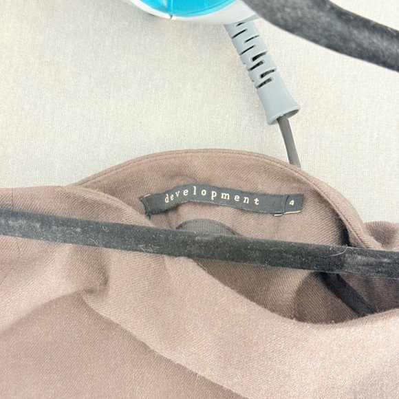 Layered Pleated Mini Skirt in Taupe - Picture 3 of 3